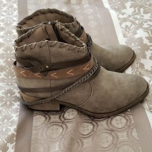 Jellypop Shoes - New super cute booties Jellypop Shoes - New super cute booties